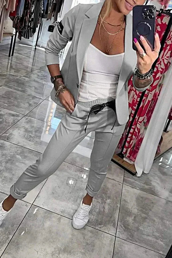 Isabelle | Ensemble sur mesure avec un blazer doux et un jogging décontracté