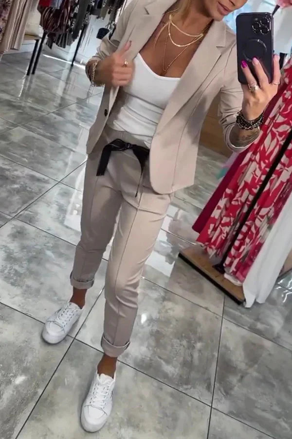 Isabelle | Ensemble sur mesure avec un blazer doux et un jogging décontracté